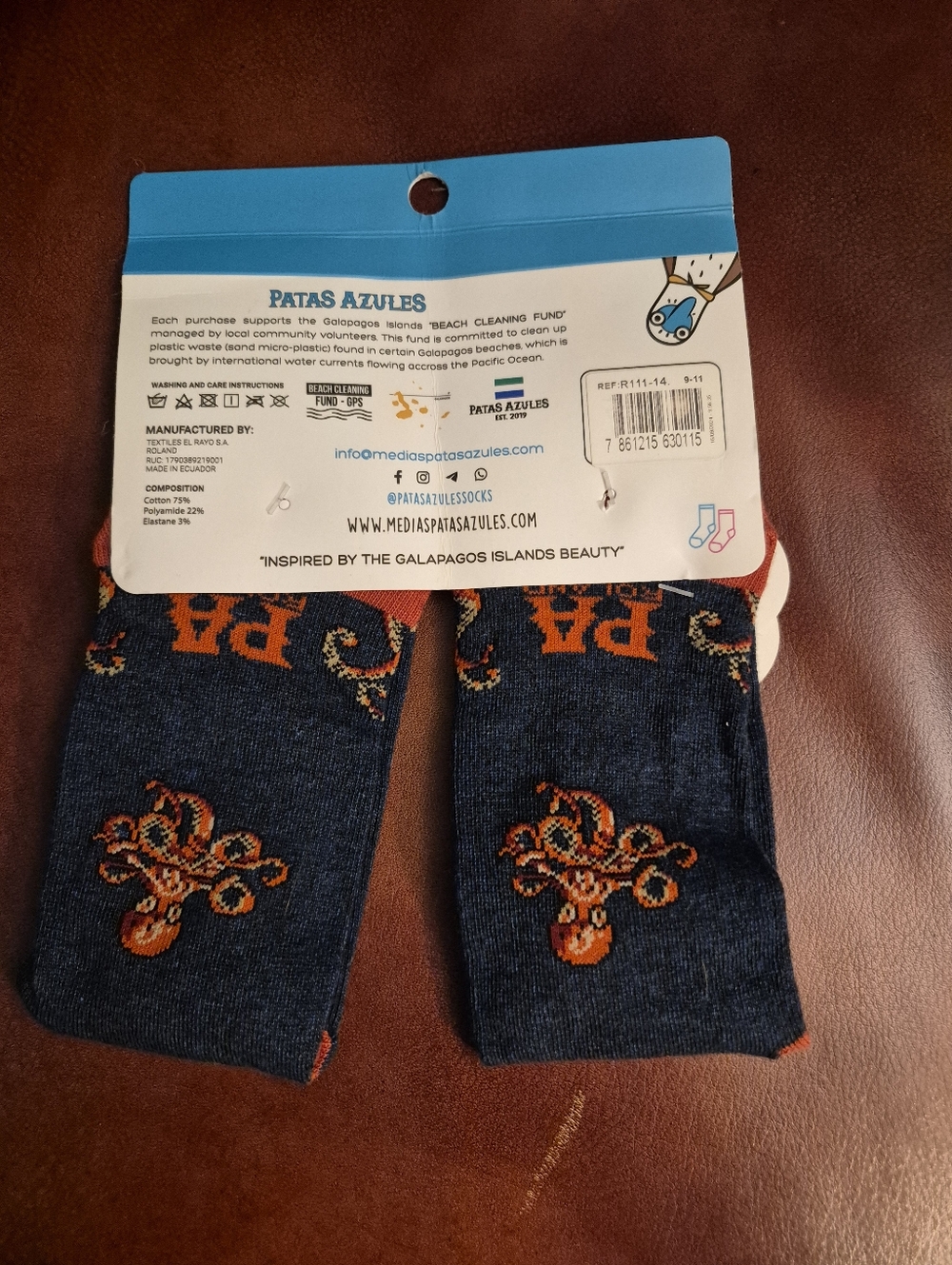 Patas Azules & Roland Galapagos Socks Size M Octopus - Picture 2 of 3